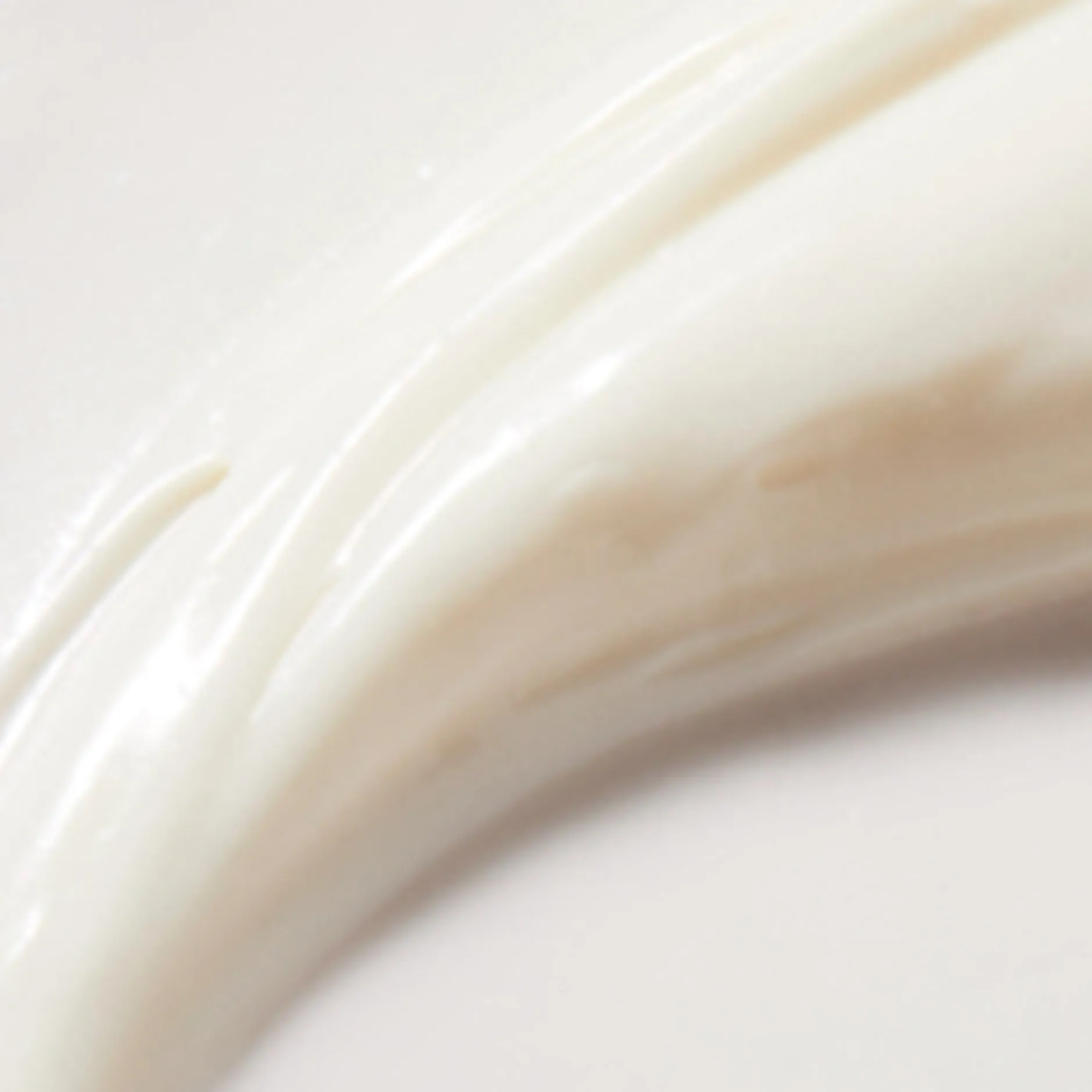 cica_creme_reichhaltige_handcreme_1.webp NUXE Zum Kleinen Preis | Handcreme*CICA Creme Reichhaltige Handcreme