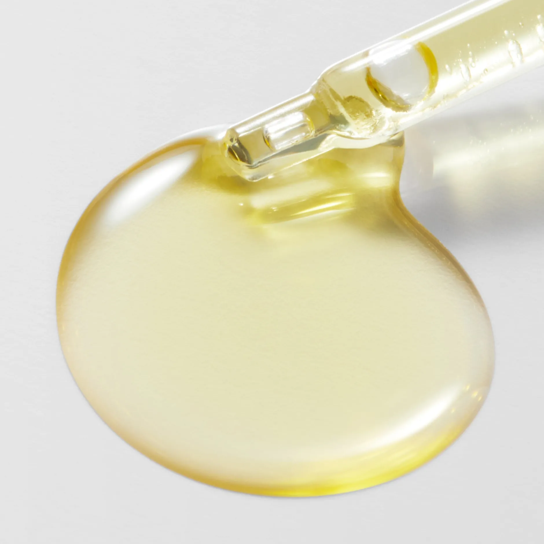 das_lserum_revitalisierend_2.webp NUXE Seren | Anti-Aging*Das Öl-Serum Revitalisierend