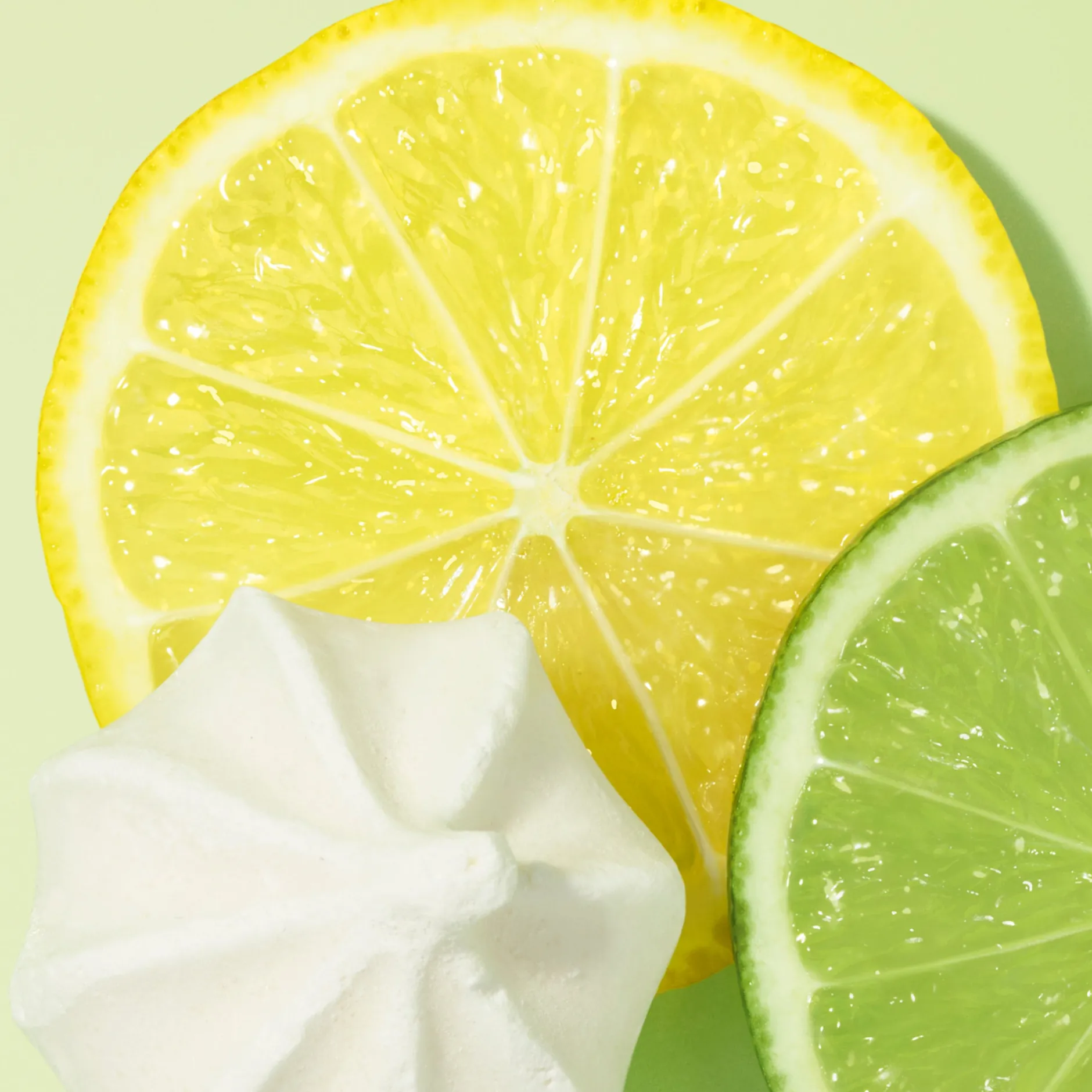 hand_und_nagelcreme_sweet_lemon_ml_4.webp NUXE Zum Kleinen Preis | Handcreme*Hand- und Nagelcreme Sweet Lemon 50 ml